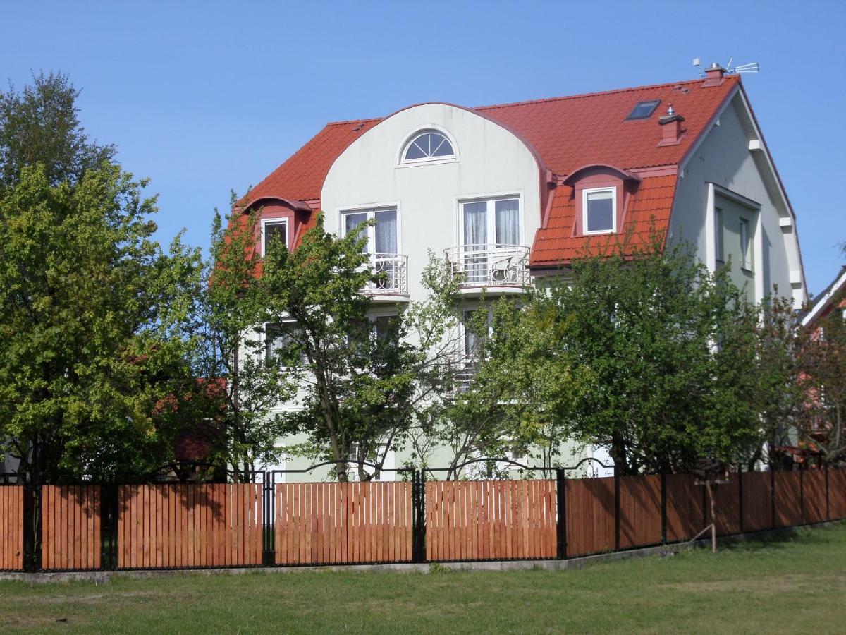 Villa Gracja 莱鲍 外观 照片